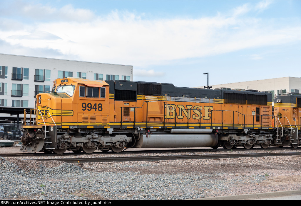 BNSF 9948